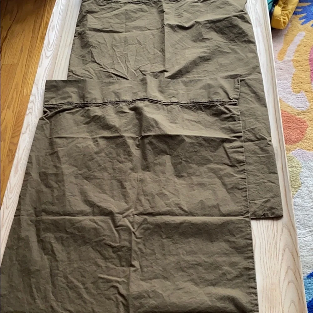 Calvin Klein Cotton Olive Green Pillowcases Set